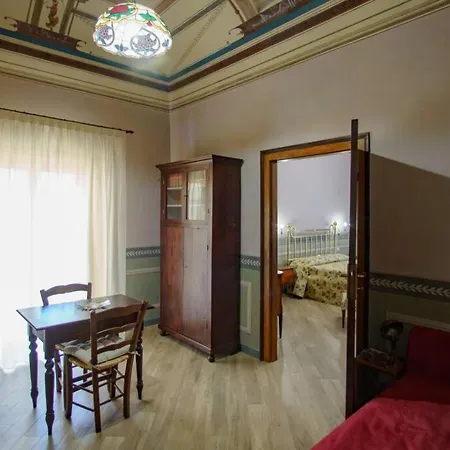 Apartament Piazza Duomo Palazzo Pirajno